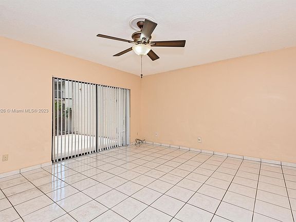 3rd image of 2341 Bayberry Dr Unit 2341