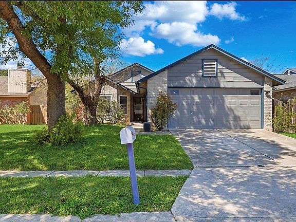 2nd image of 5775 Larkdale Dr