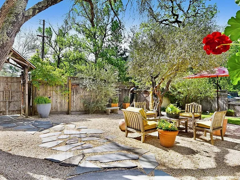 2998 Warm Springs Rd — Photo 24