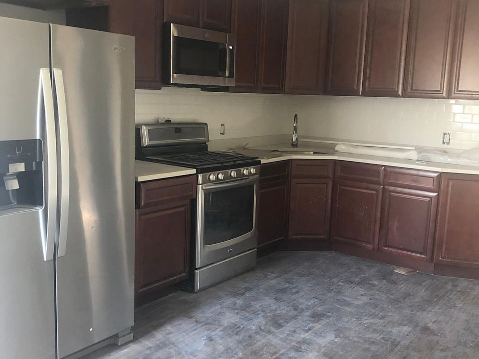 1st image of 115 Independence Ave Floor 2