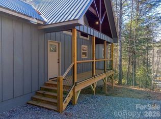 397 Kennelly Loop, Murphy, NC 28906