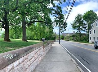 54 Main St, North Easton, MA 02356