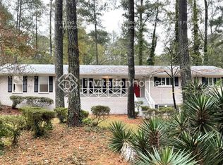 1615 Greenbrook Dr, Austell, GA 30168