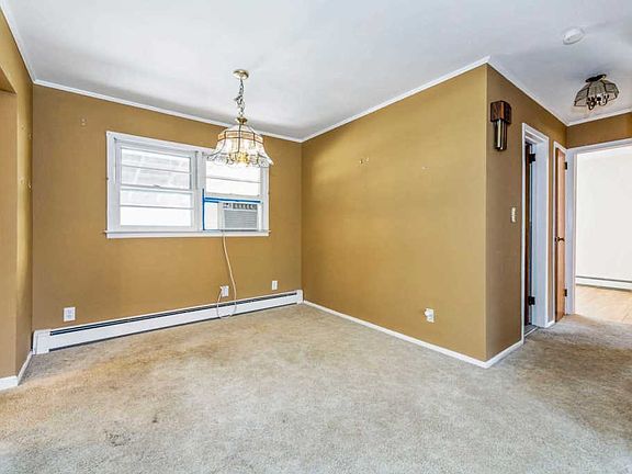 4th image of 485 Elwood Rd