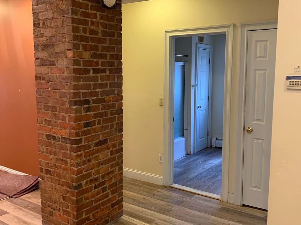 2nd image of 39 2nd St Floor 1
