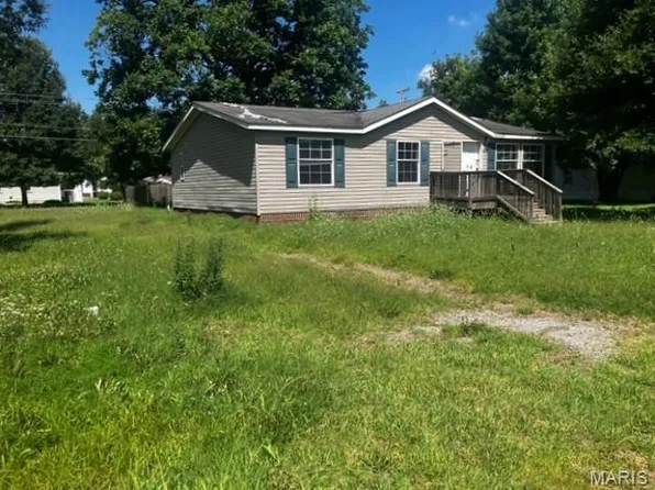 600 S Walker Ave, Gideon, MO 63848
