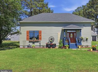 19 Church Ln, Lottsburg, VA 22511