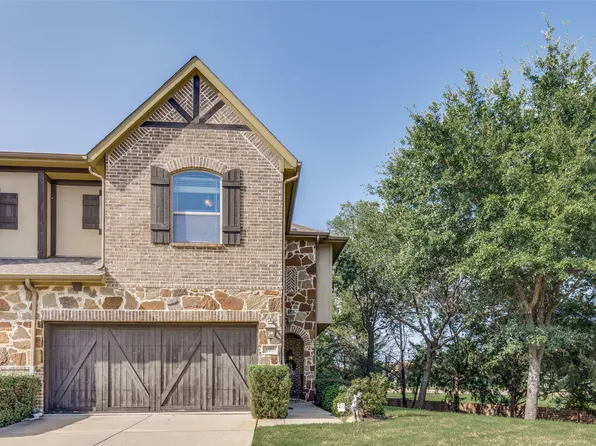 1017 Brook Hollow Dr, Euless, TX 76039