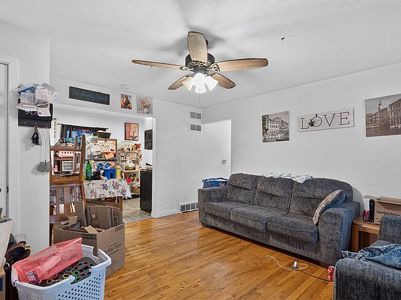 3rd image of 1640 Cleveland Ave