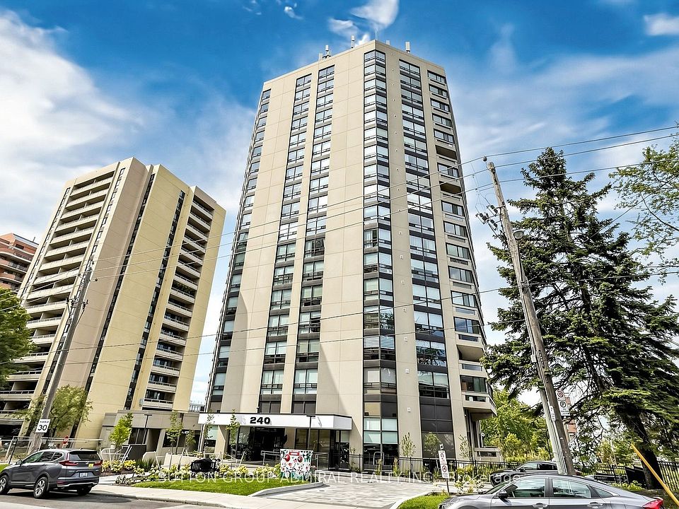 1st image of 240 Heath St W #Penthouse 3