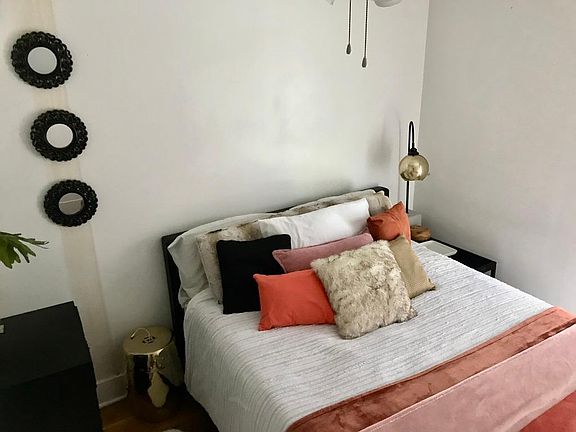 Bedroom small but fits queen size bed.