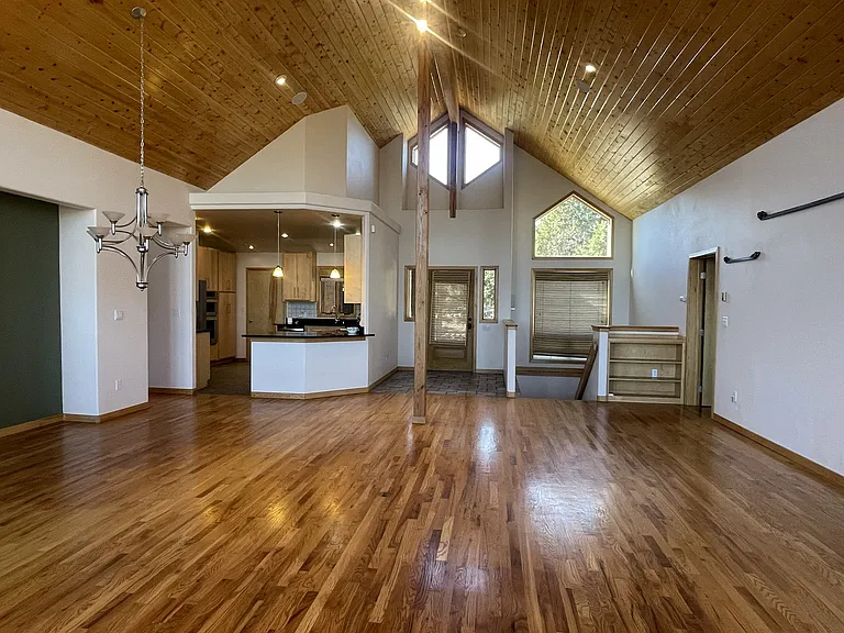 6011 Archery Cir — Photo 25