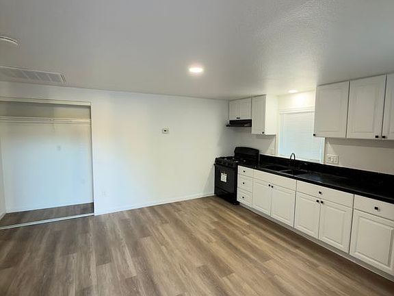 5th image of 620 Forest Shade Rd #1