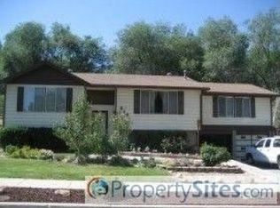 848 E Scirlein Dr, Sandy, UT 84094