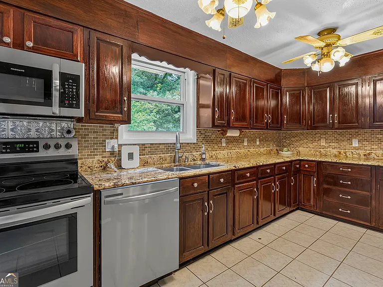 3769 Amber Rd NW — Photo 8