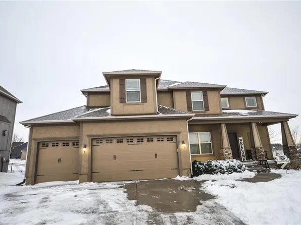 1211 High Ridge Ct, Raymore, MO 64083