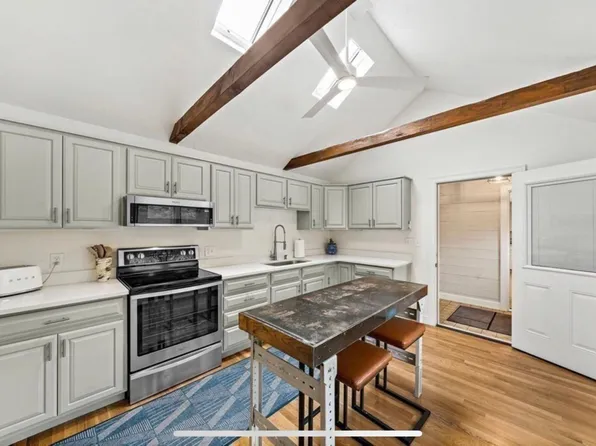 1108 Webster St #2, Hanover, MA 02339