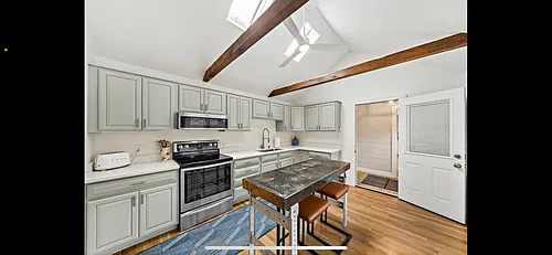 1108 Webster St #2 Photo 1