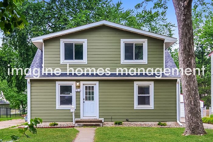 1st image of 7516 Bryant Ave S