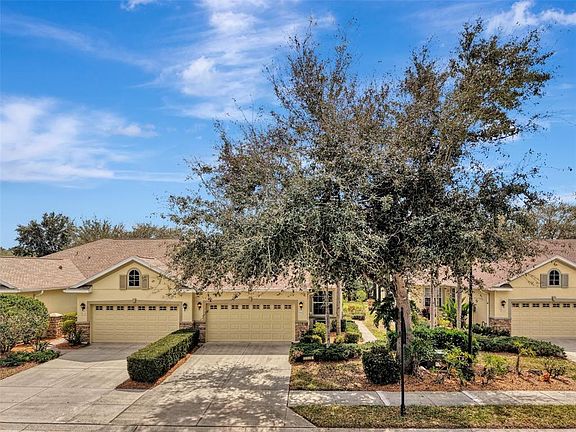 5th image of 9367 Carnaby Dr