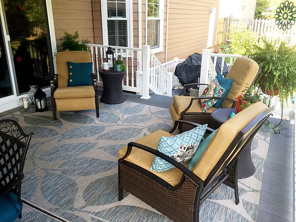 Perfect for watching UT game