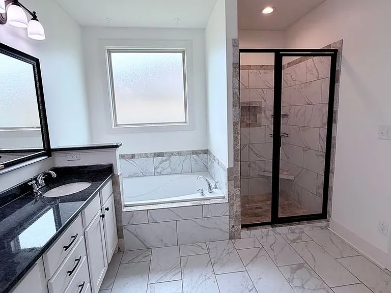 91 Barnyard Way — Photo 11