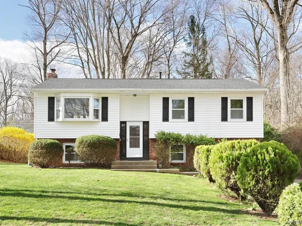 49 E Hall Avenue, New City, NY 10956