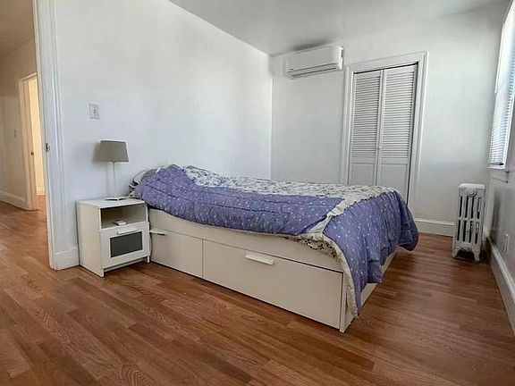 5th image of 17127 Courtney Ave