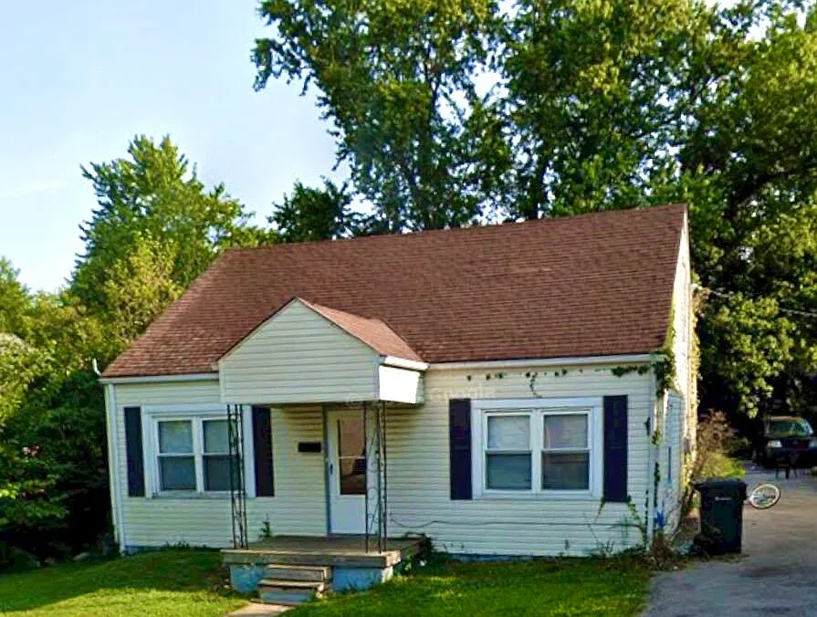 Building Photo - 1105 Sparks Rd