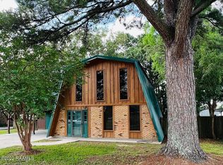 306 Ridgeview Dr, Broussard, LA 70518