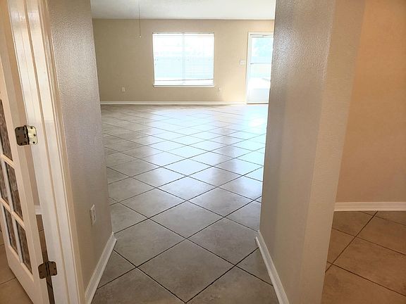 3rd image of 8205 Hartington Dr