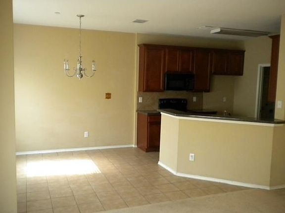 2nd image of 4510 Sycamore Dr