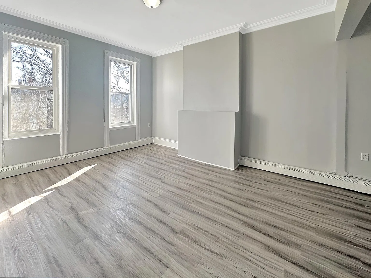 1 bed, 850 sqft, $1,800 — Photo 2