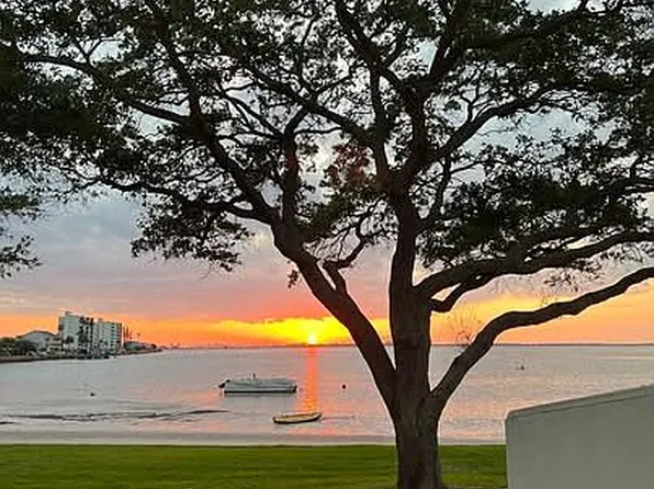 2700 Bayshore Blvd APT 519, Dunedin, FL 34698