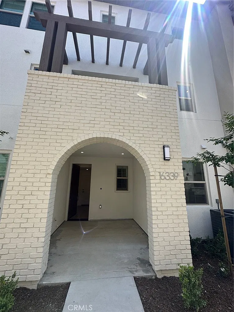 Building Photo - 16339 Sandpiper Ave