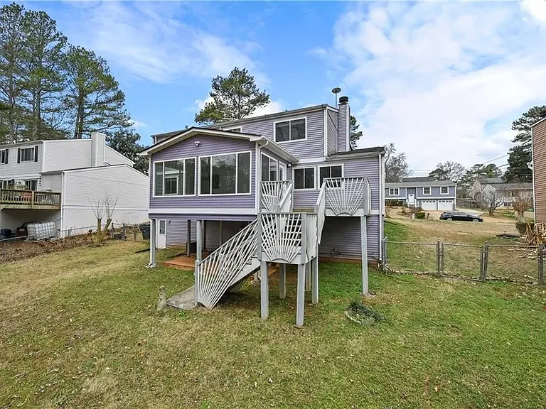 4608 Rosemear Ct — Photo 6