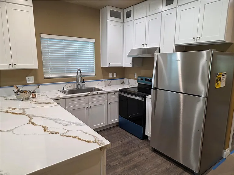 4948 Sereno Dr #B — Photo 4