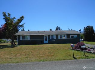 11 Comet Ct, Sequim, WA 98382