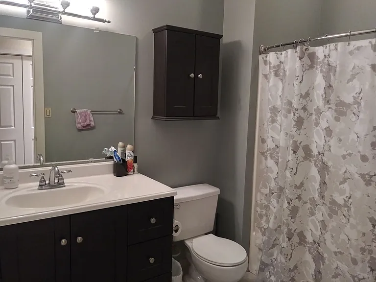 222 N College Ave — Photo 14