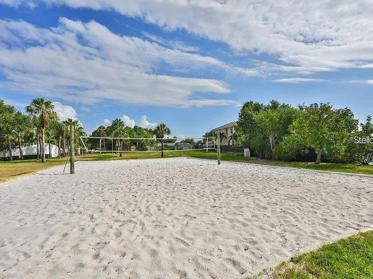 3889 Pompano Dr SE #C — Photo 96