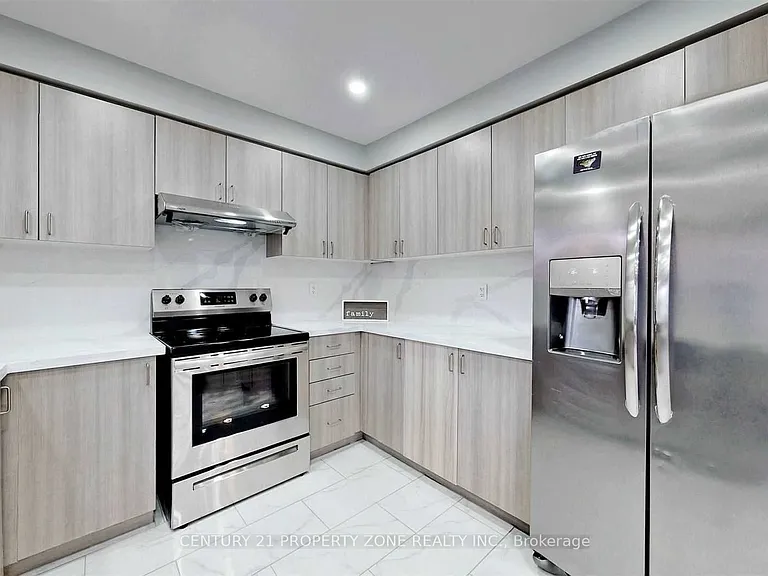 200 Veterans Dr #93 — Photo 9