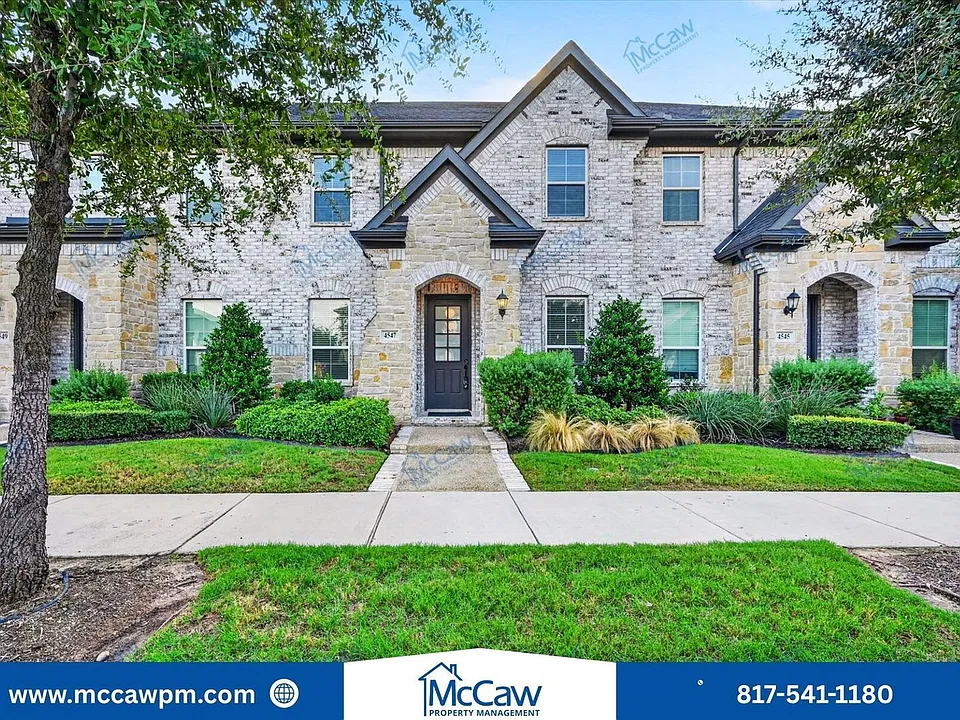 4547 English Maple Dr