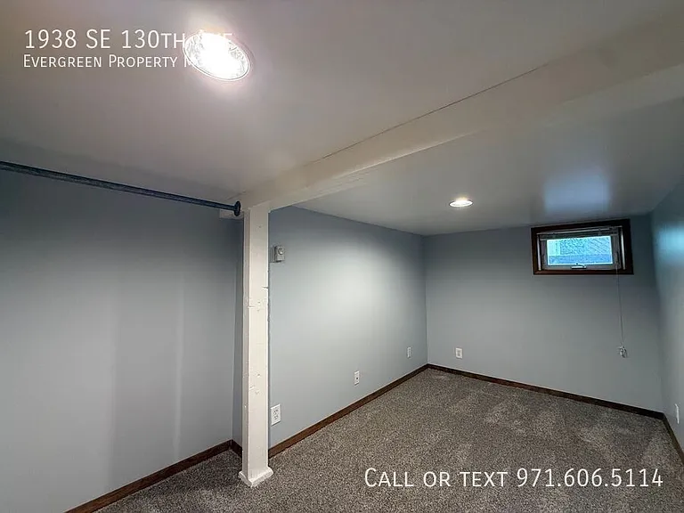 1938 SE 130th Ave — Photo 32