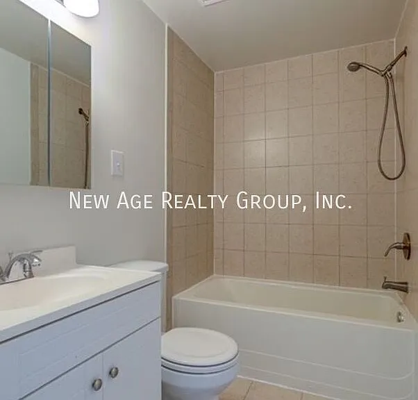 4924 Chestnut St #1 — Photo 14