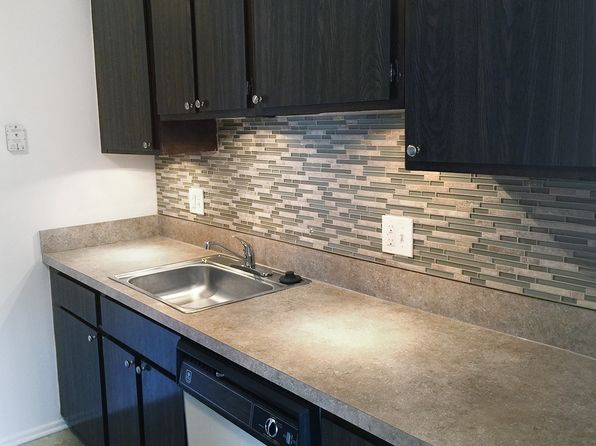Parkview Village Apartments | 27489 Parkview Blvd, Warren, MI