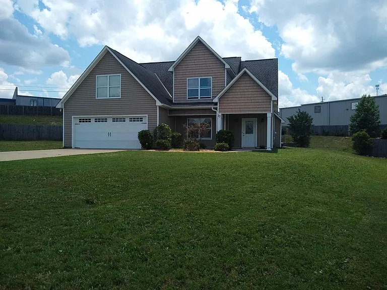 25 Hillside Ct — Photo 2