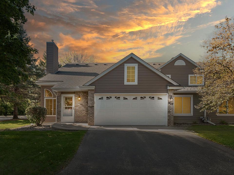 1st image of 1252 99th Ct NE