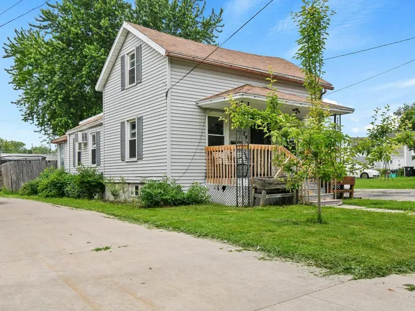 324 North Lincoln AVENUE, Beaver Dam, WI 53916