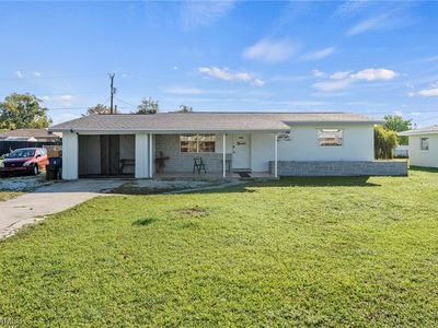 1392 Pine Ave, North Fort Myers, FL, 33917