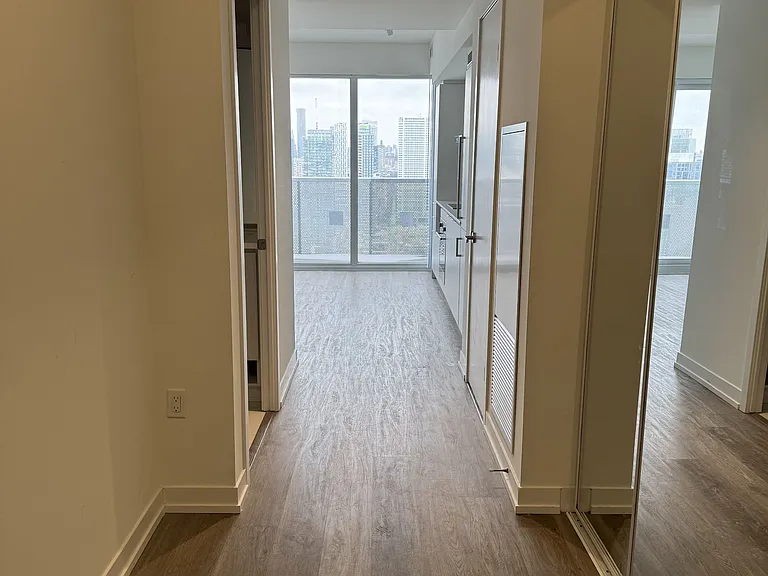 55 Cooper St #4701 — Photo 8